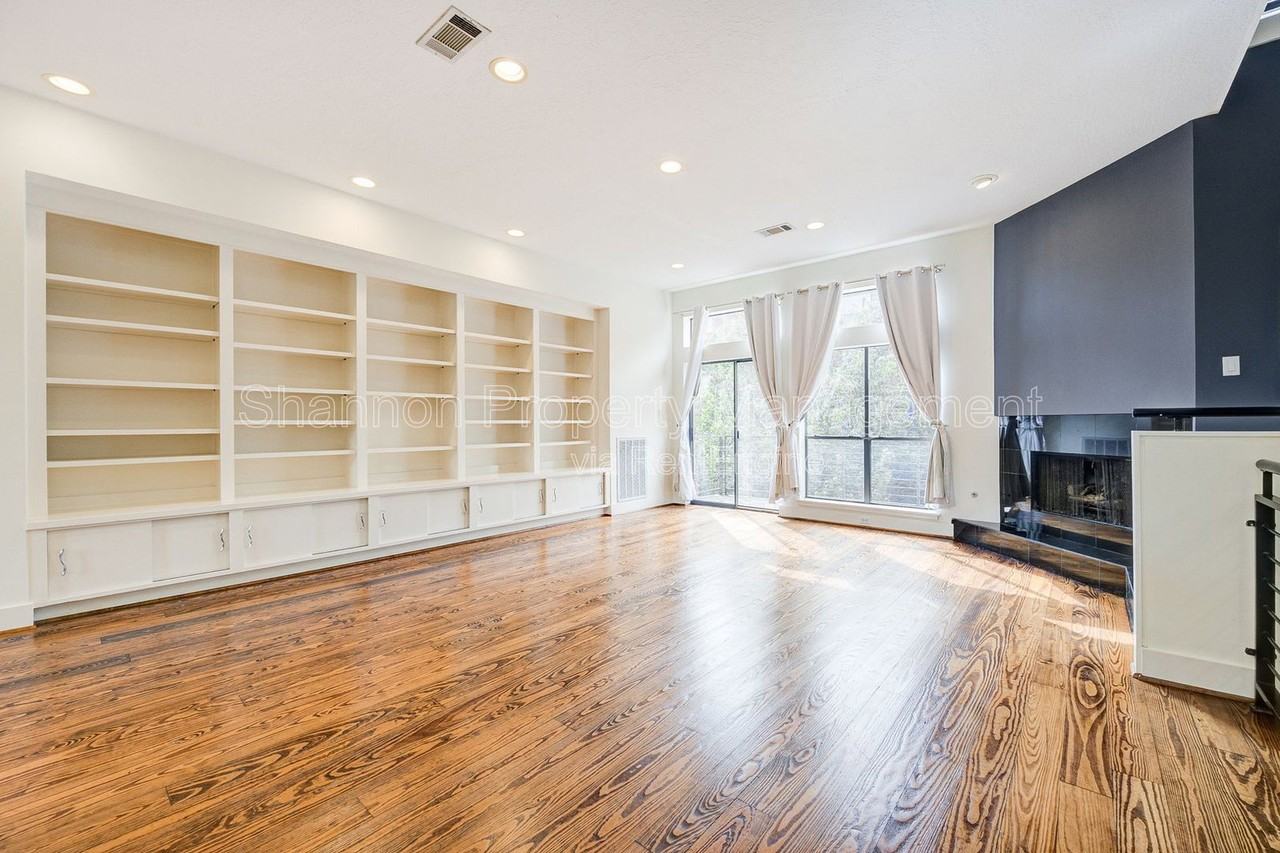 1501 California St #C - Photo 6 of 34