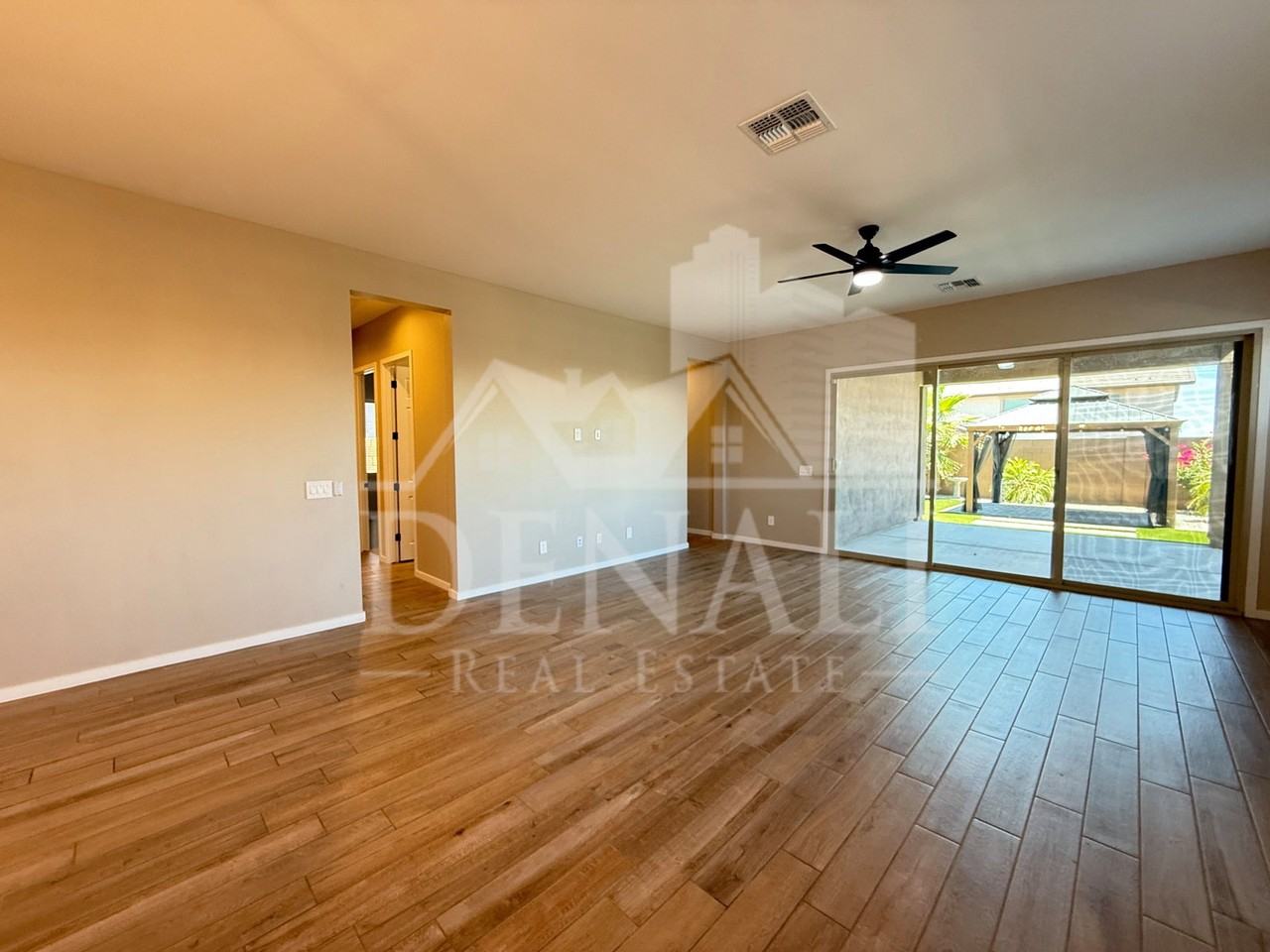 4443 N 201st Ave - Photo 5 of 38