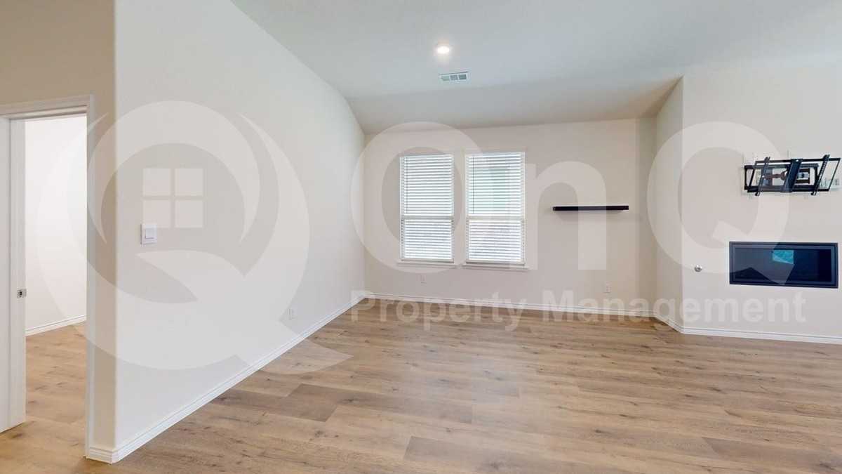 1932 Willie Ray St - Photo 6 of 25