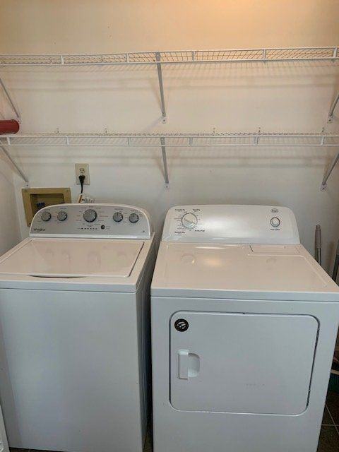129 W Victoria Ct #E - Photo 5 of 18