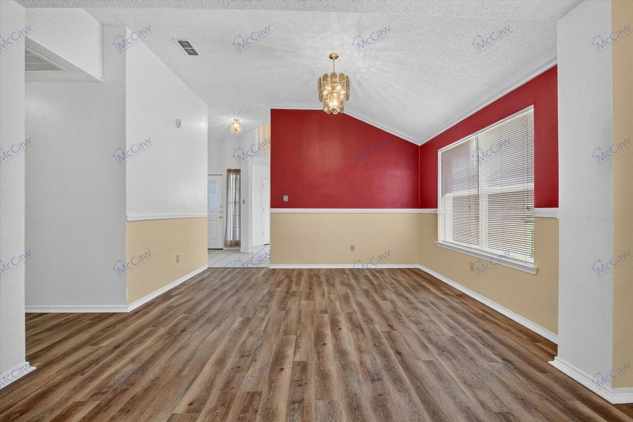 3728 Chaddybrook Ln - Photo 4 of 25