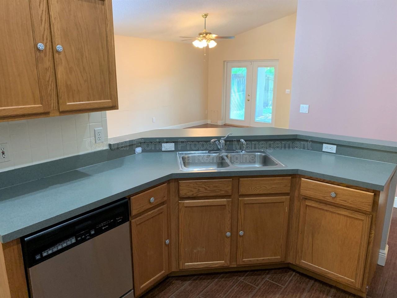2021 Palmetto Pine Ln - Photo 3 of 12