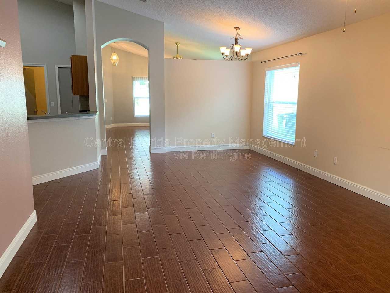 2021 Palmetto Pine Ln - Photo 5 of 12