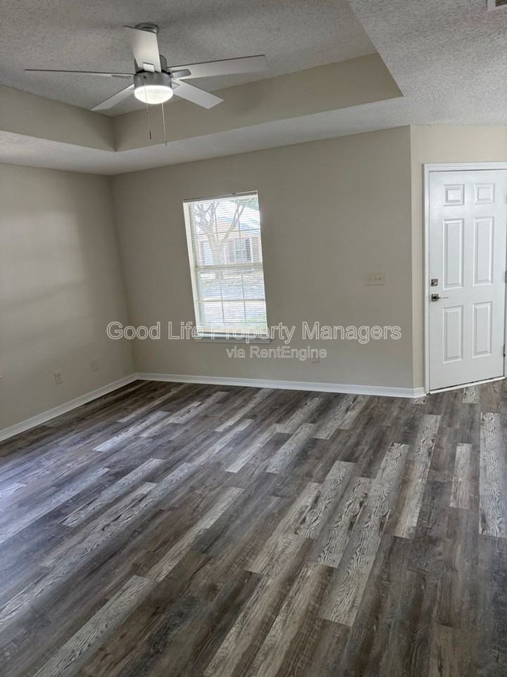 9980 Bowman Ave #C - Photo 5 of 19