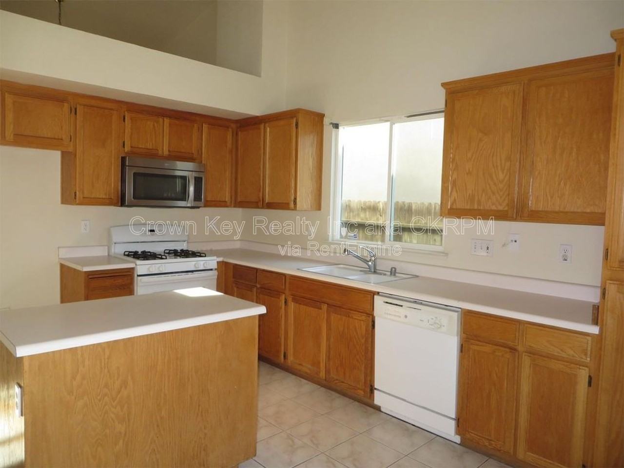 1720 Alcira Nunez St - Photo 6 of 14
