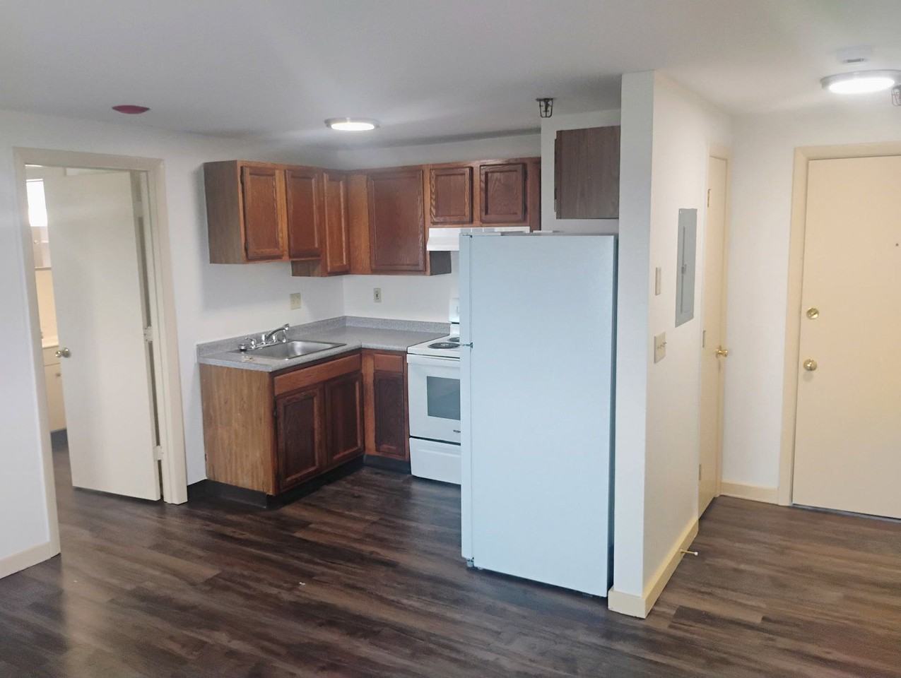 261 Pine St #43 - Photo 2 of 9