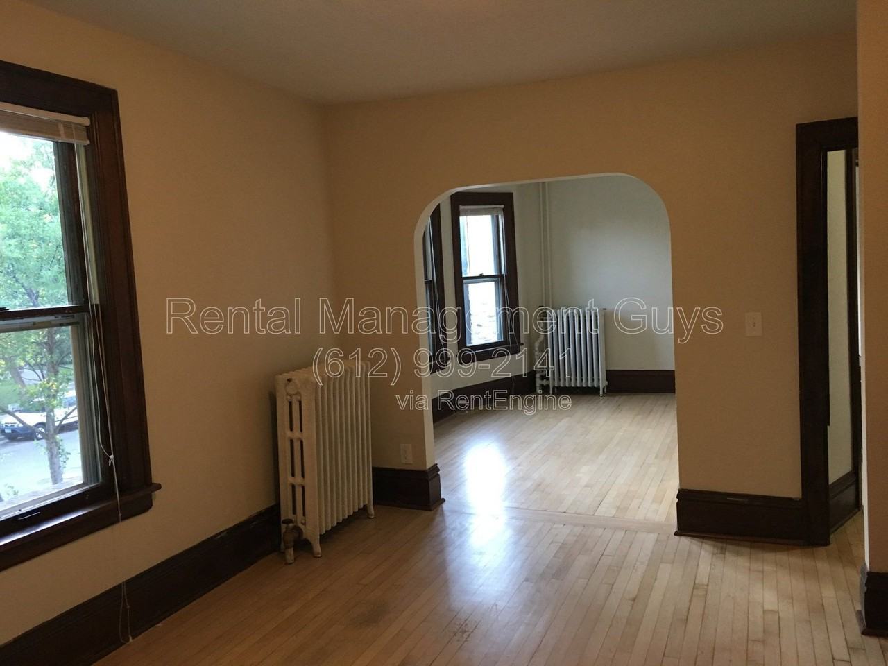 2715 Pillsbury Ave S #2 - Photo 5 of 13