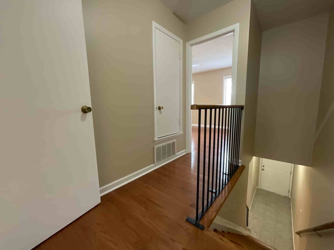 1738 N Hamilton St Apt C - Photo 4 of 43