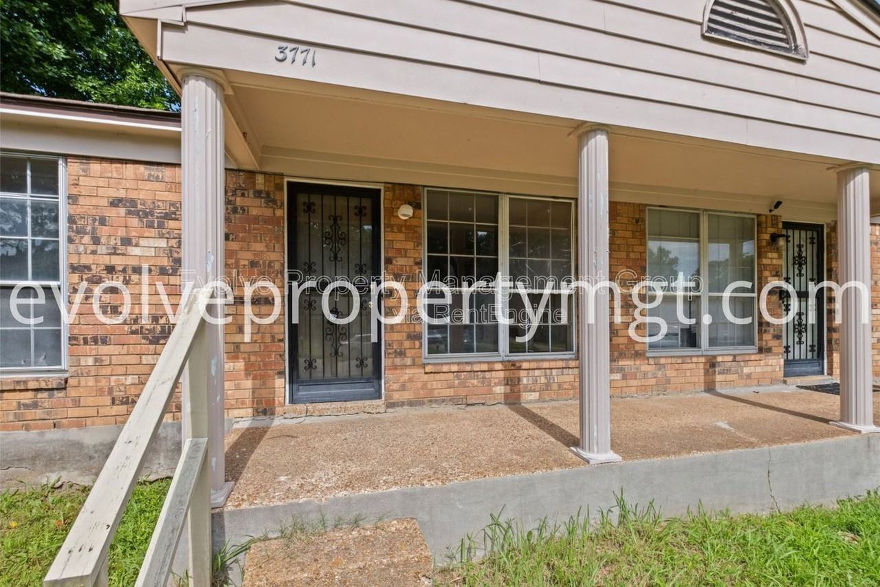 3771 Ironwood Dr - Photo 4 of 11