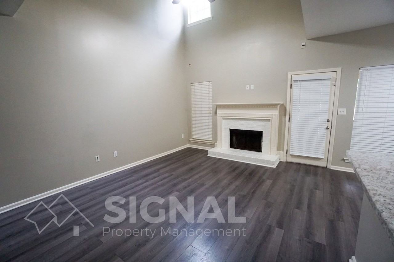 112 Timberleaf Cir - Photo 3 of 30