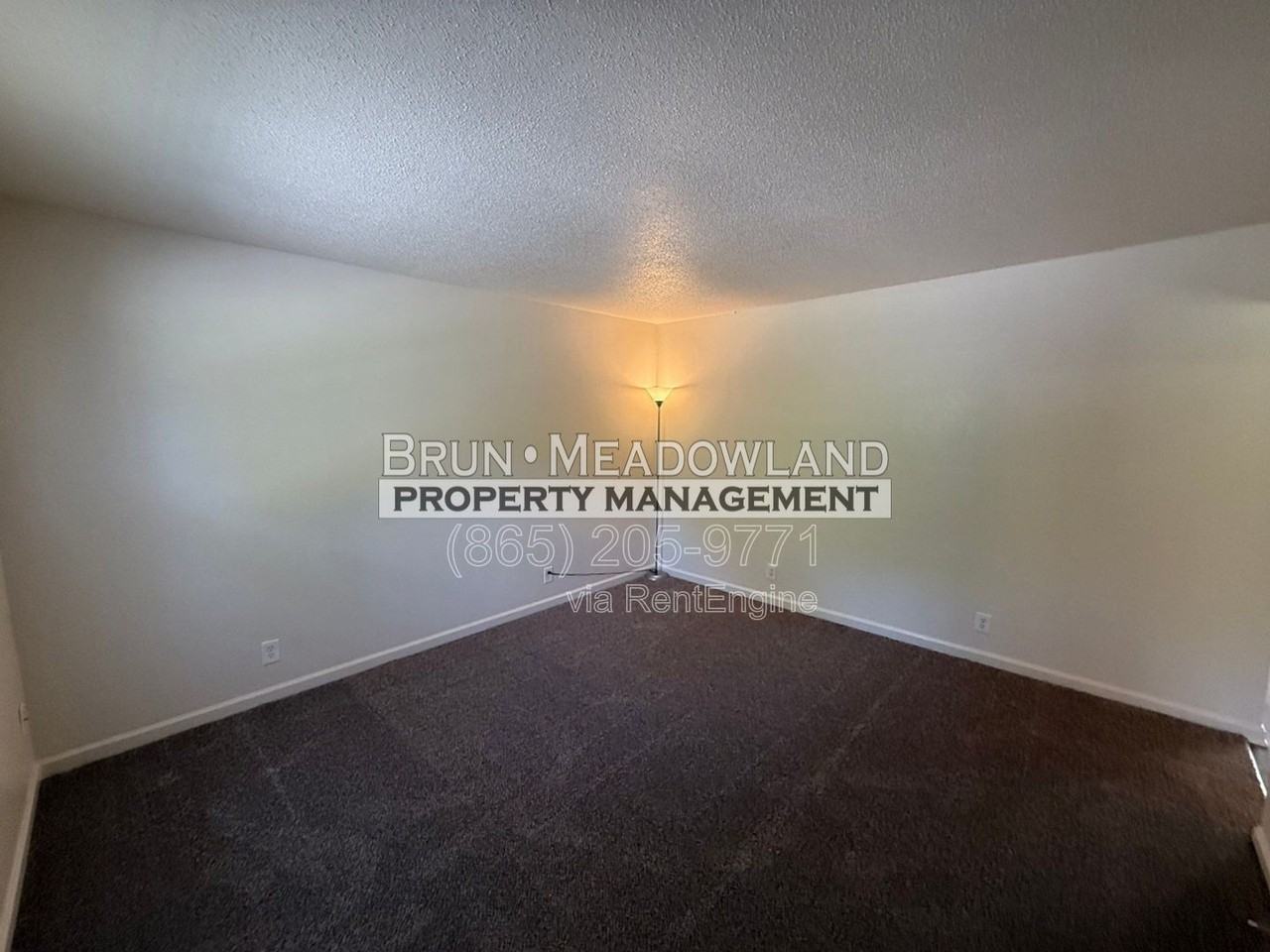 530 E Red Bud Rd - Photo 4 of 26