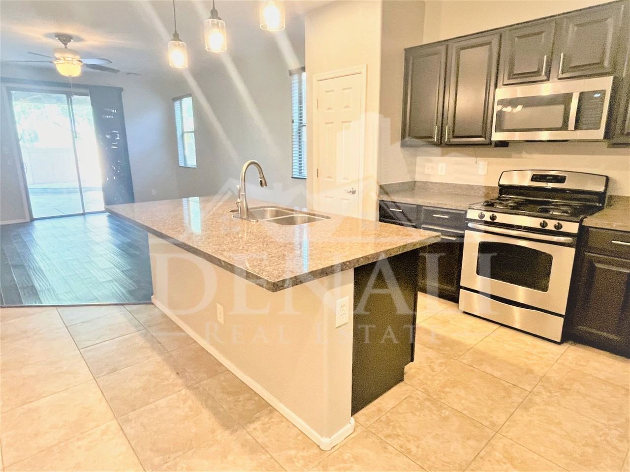 4447 S Antonio Cir - Photo 6 of 28