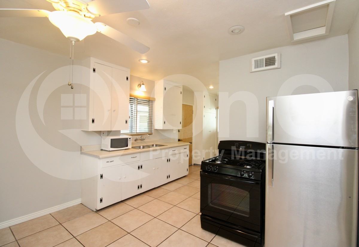 2602 N Sparkman Blvd - Photo 3 of 15
