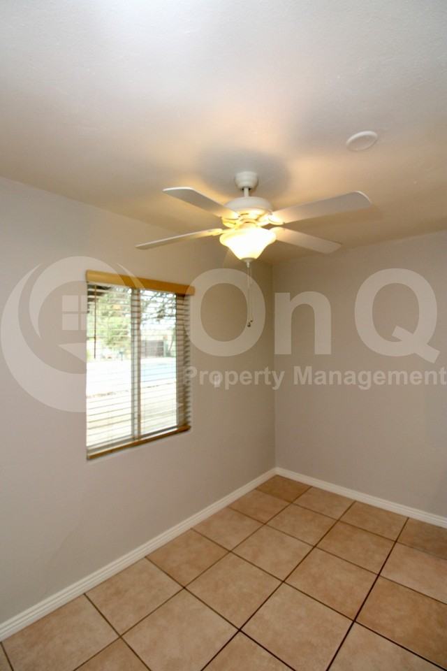2602 N Sparkman Blvd - Photo 5 of 15