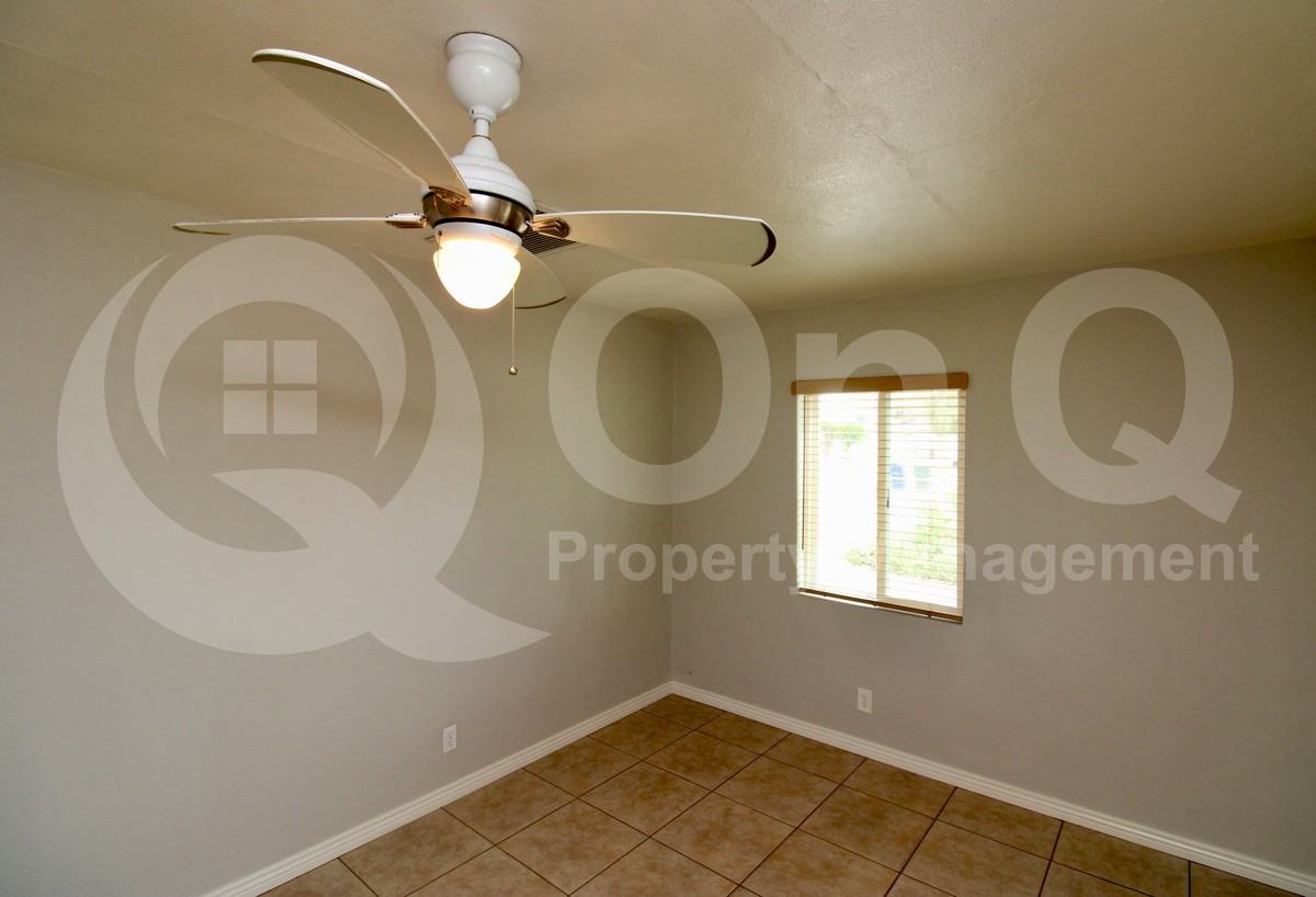 2602 N Sparkman Blvd - Photo 7 of 15