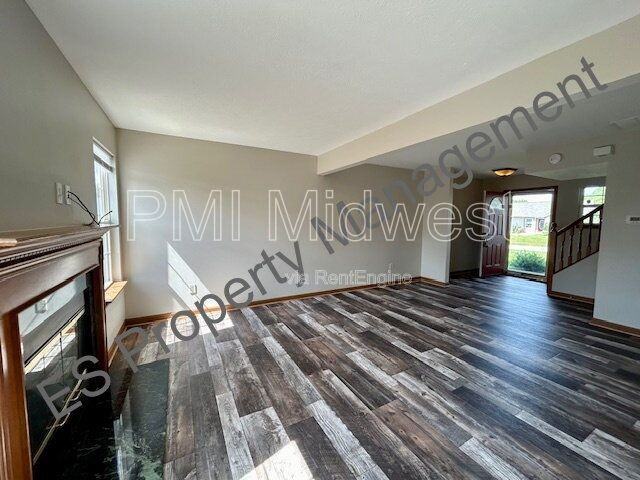 4322 Strawflower Dr - Photo 7 of 27