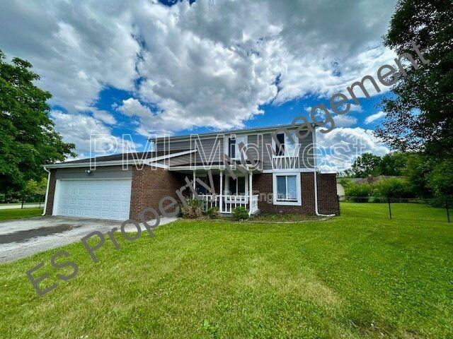 6627 Live Oak Rd - Photo 3 of 36