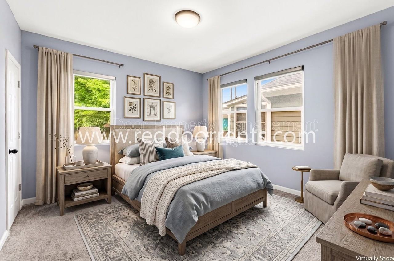 3146 Broadway St - Photo 2 of 40