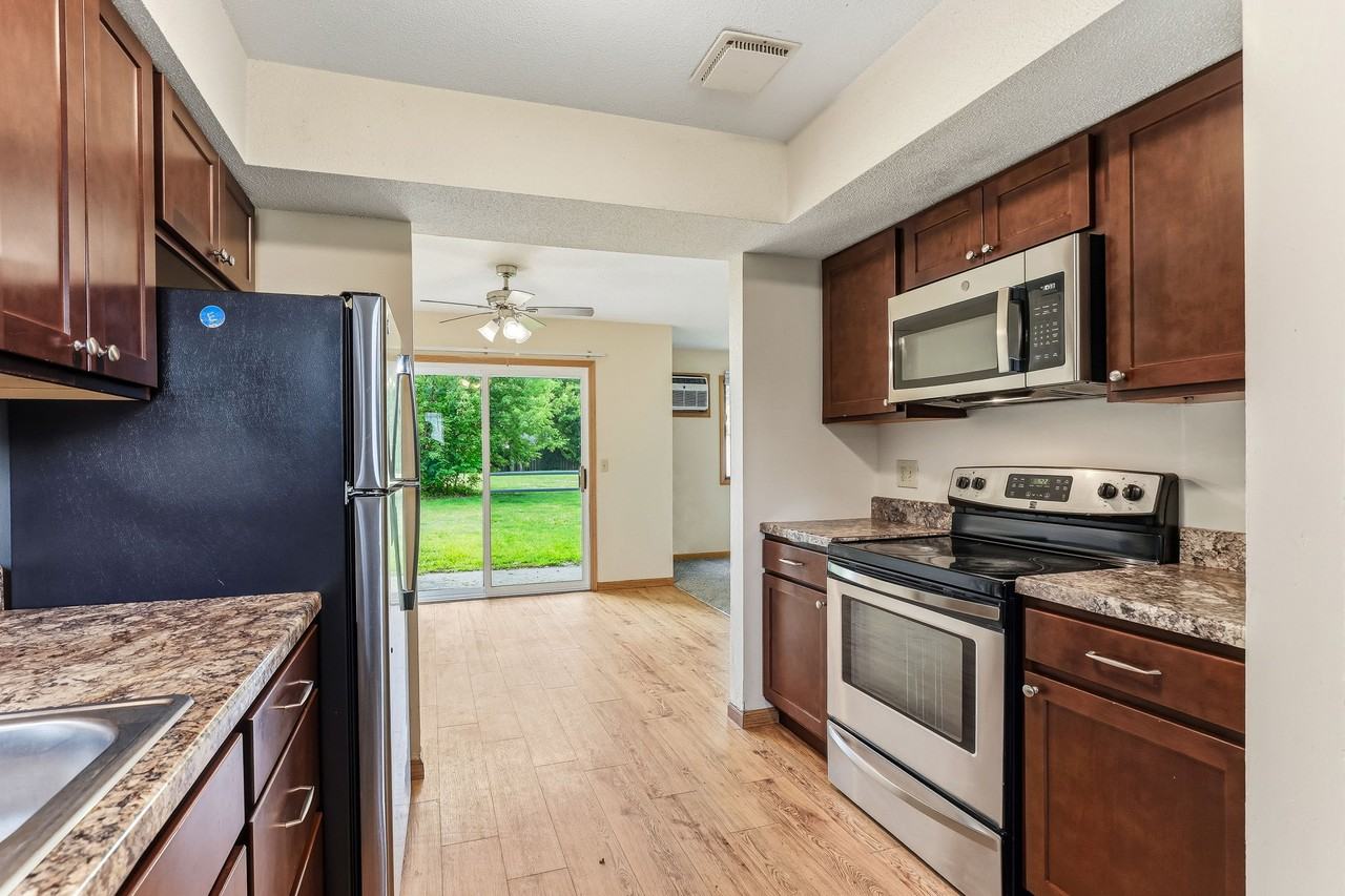 6849 Grimes Pl N #6849 - Photo 4 of 41