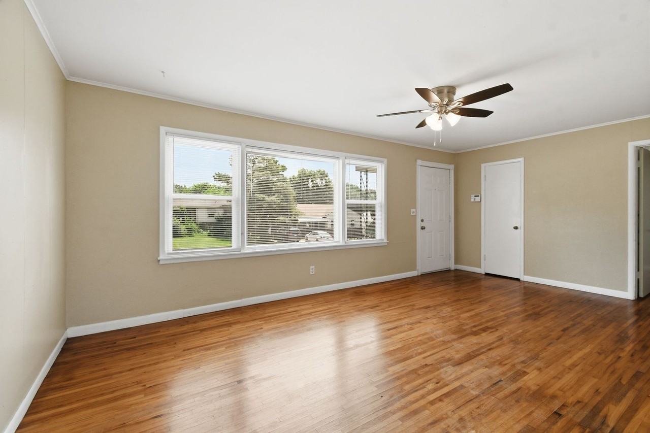 476 S 79th East Ave - Photo 6 of 22