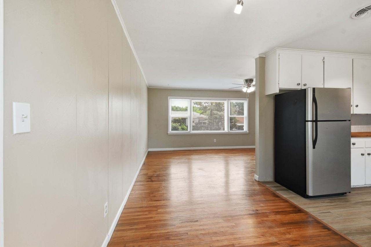 476 S 79th East Ave - Photo 7 of 22