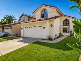 featured image of 1772 Avenida Segovia