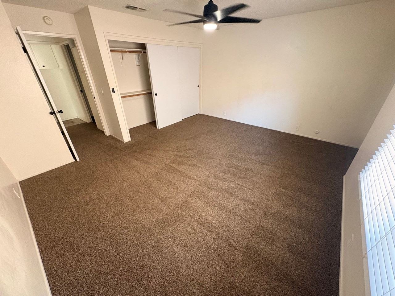 2720 W Caldwell Ave - Photo 5 of 8