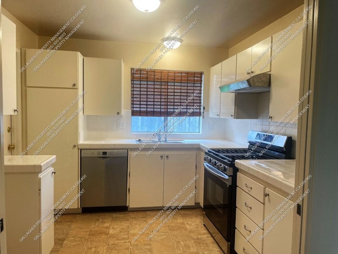 235 Calle Serrento - Photo 4 of 20