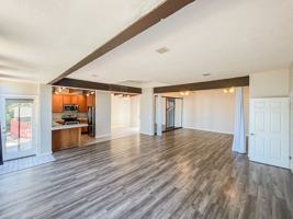 featured image of 913 Cycad Dr