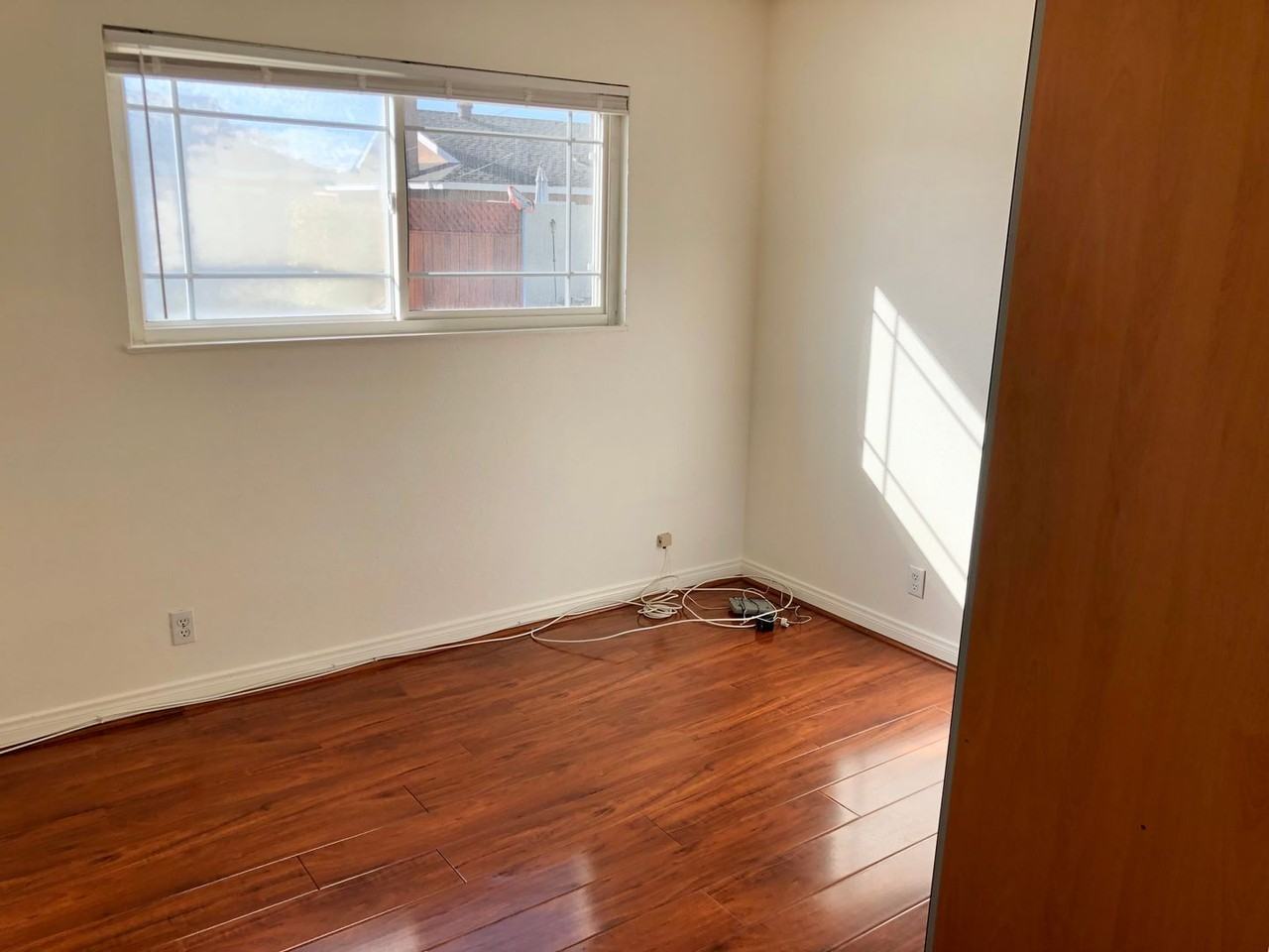 6542 Bishop Dr - Photo 6 of 18