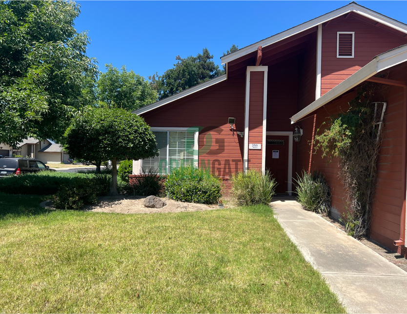 3901 Setrok Ct - Photo 4 of 36