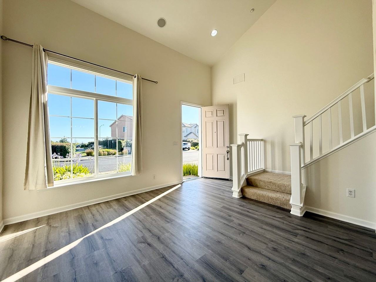 23 Timberhill Ct - Photo 6 of 50