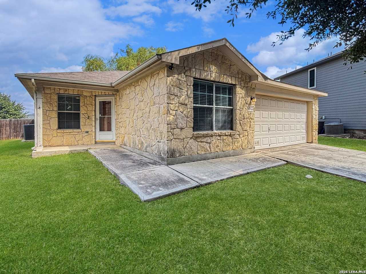 4922 Celtic Cor - Photo 2 of 25