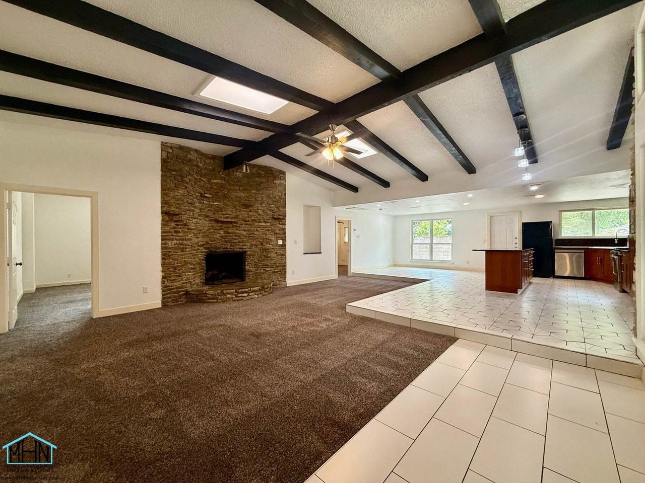 100 Bluet Ln - Photo 6 of 19
