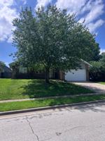 featured image of 4213 S Mentor Ave
