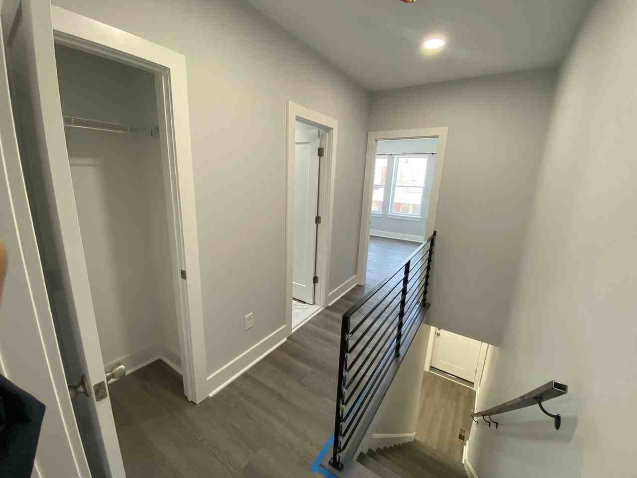 1111 S Peach St - Photo 7 of 13