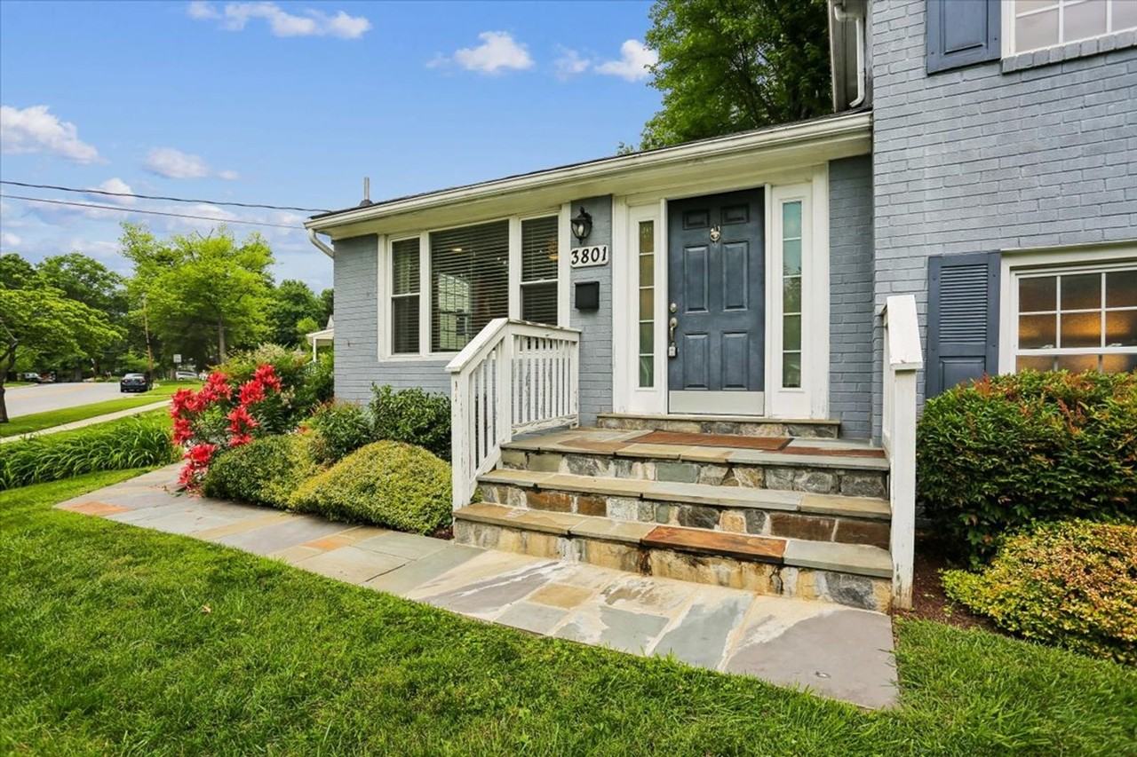 3801 Denfeld Ave - Photo 3 of 30