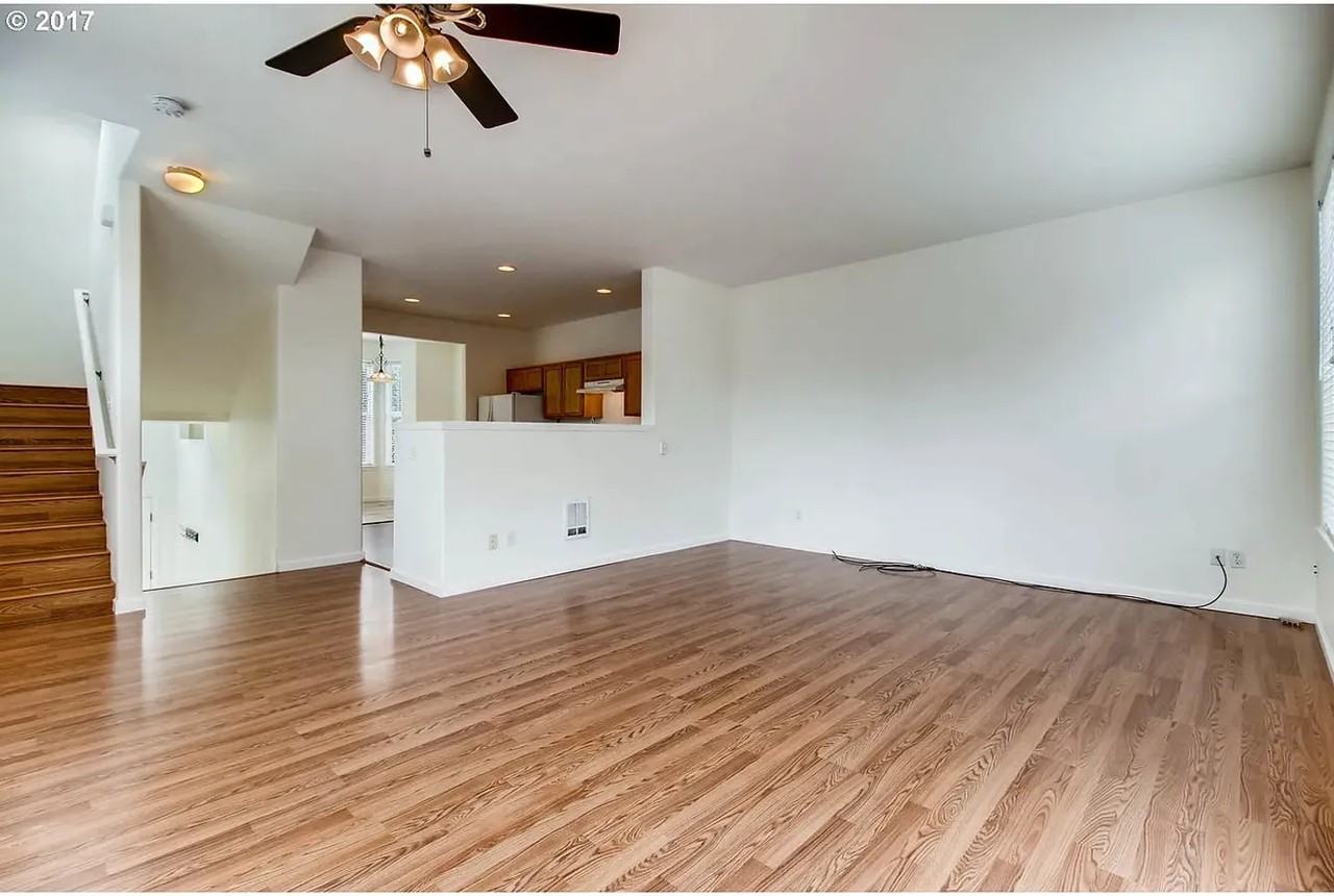171 Ne 75th Ave - Photo 3 of 29