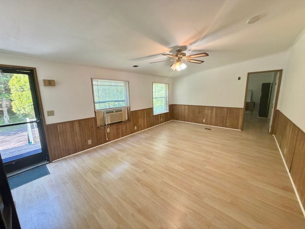 166 Smith Ln - Photo 6 of 31