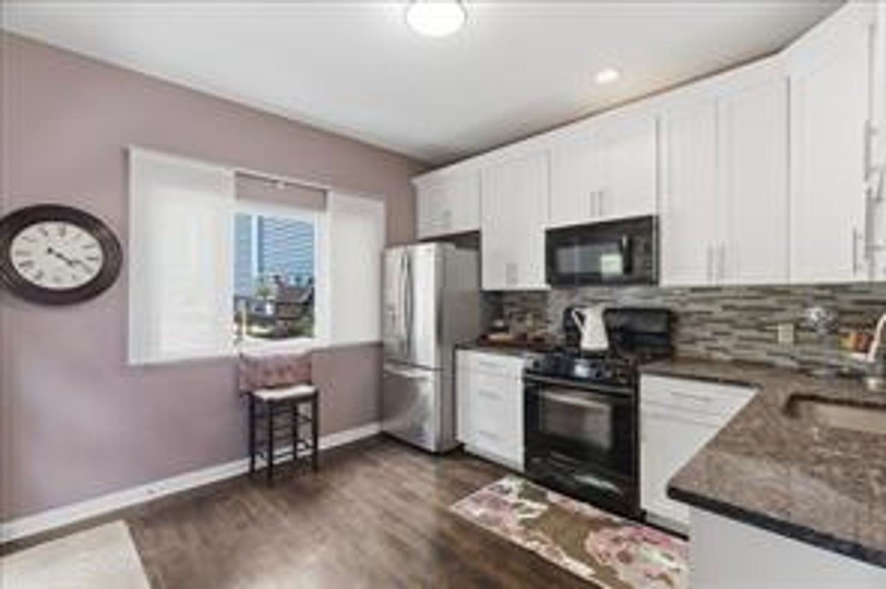 420 Catoma St - Photo 5 of 42