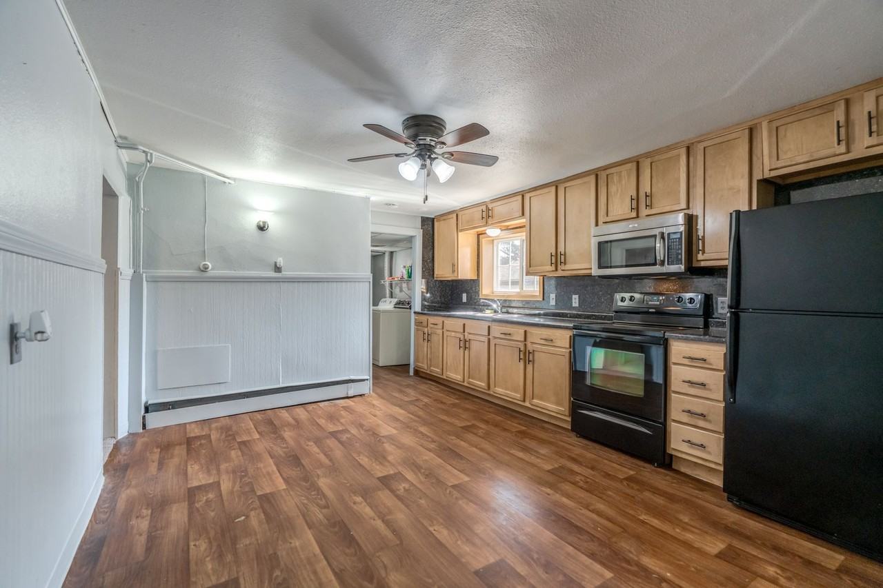 505 S 10th St - Photo 5 of 29