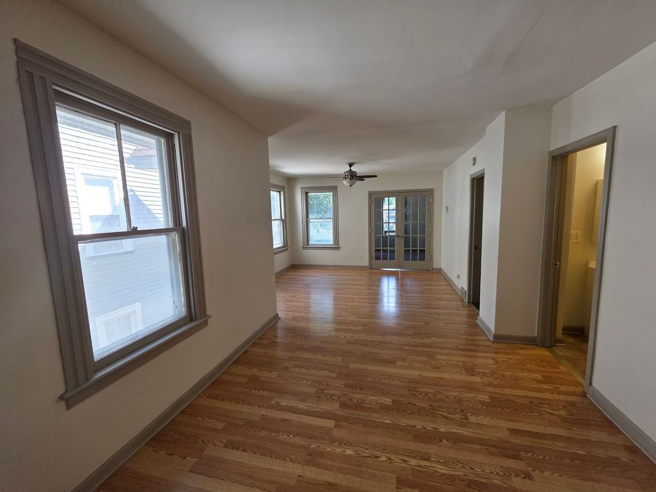 30 Hickory St #2UP - Photo 4 of 9