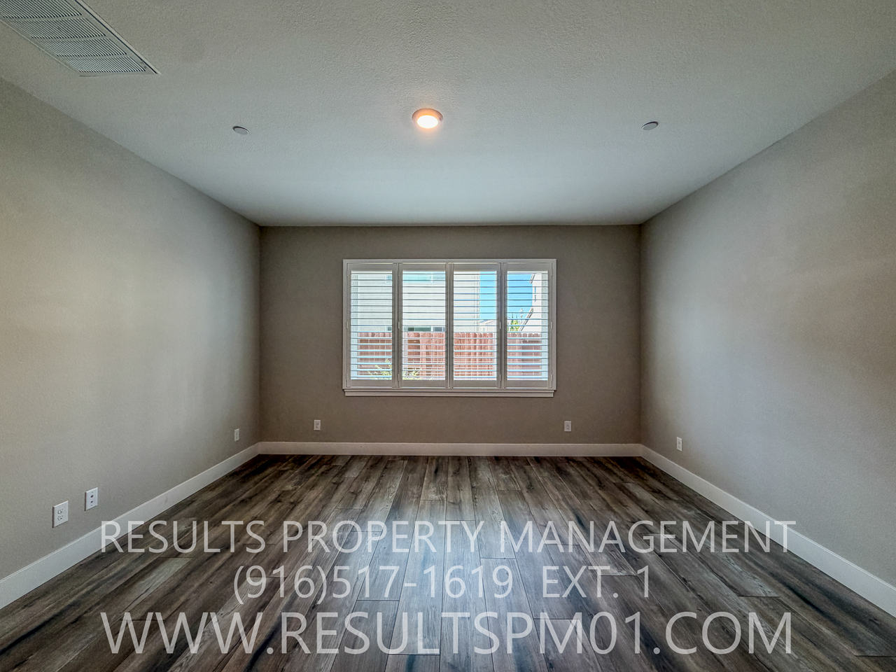 587 River St - Photo 6 of 46