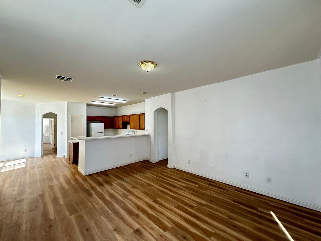 2525 Living Rock St - Photo 7 of 18