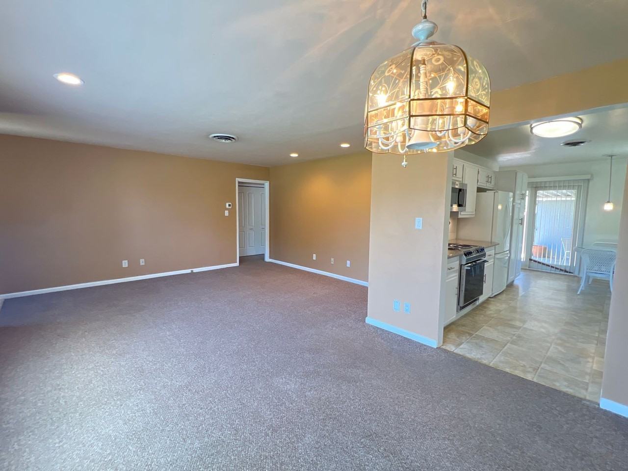 2629 Alder St - Photo 4 of 22