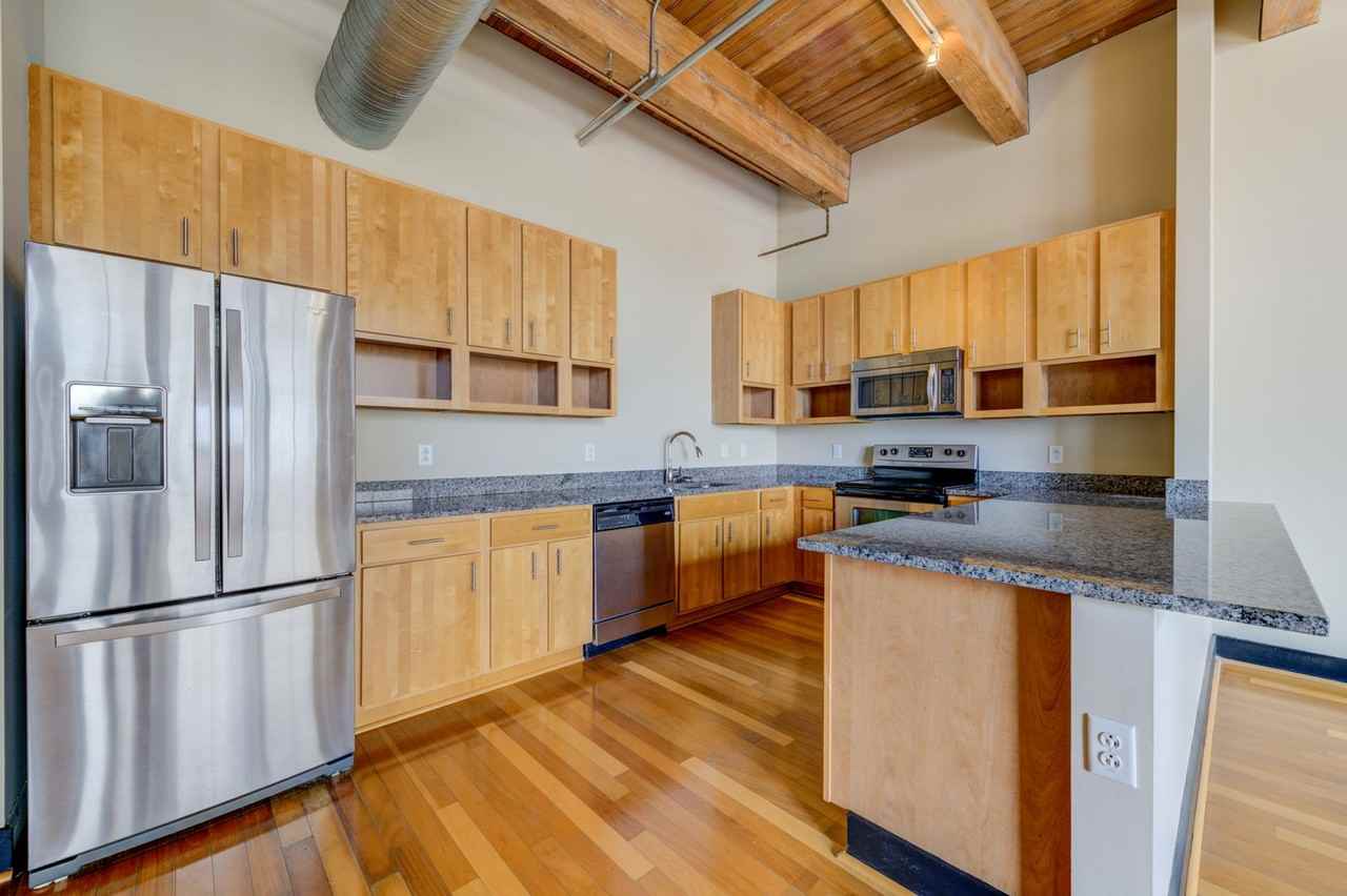 1113 Washington Ave #418 - Photo 5 of 38