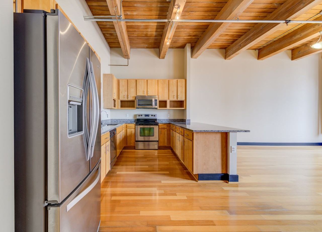 1113 Washington Ave #418 - Photo 6 of 38