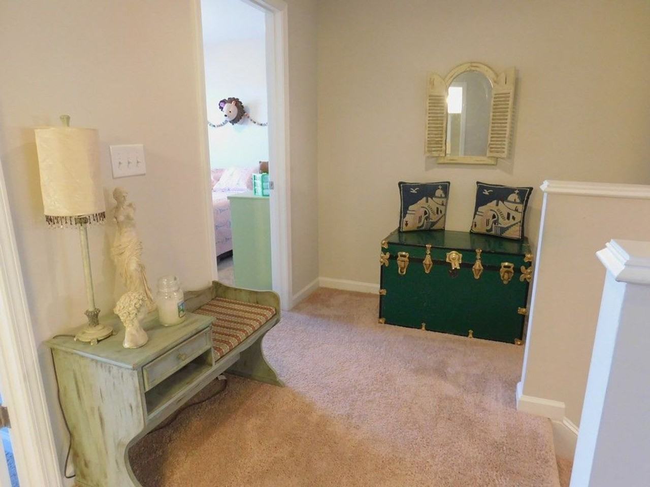 248 Claudia Dr - Photo 4 of 16