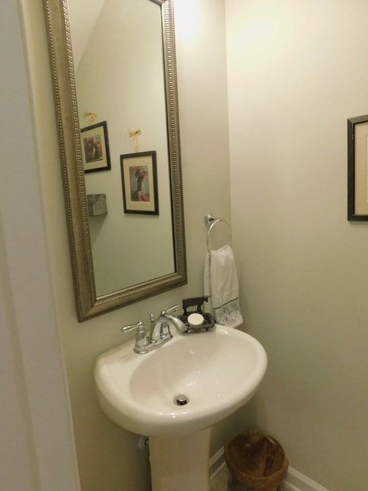 248 Claudia Dr - Photo 7 of 16