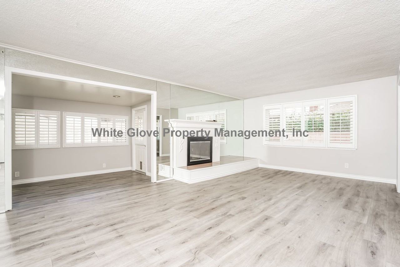 2623 Balfour Ave - Photo 2 of 16